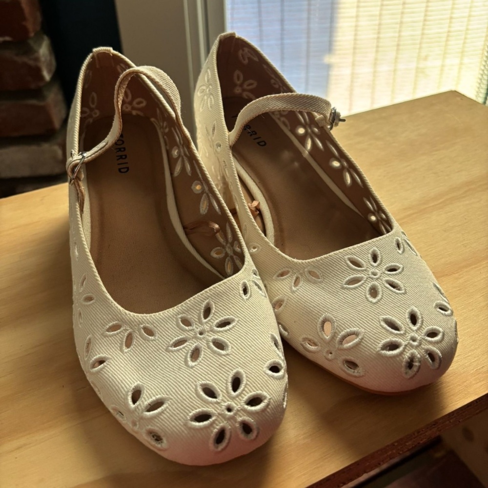 9WW Torrid Block Heels